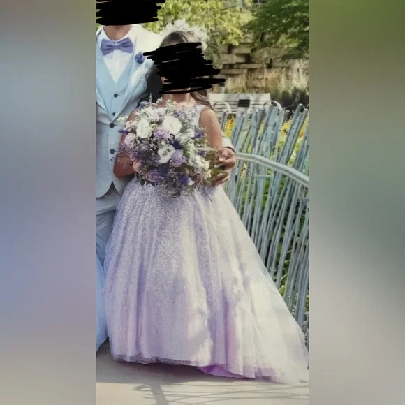 Girls size 12 elegant flower girl dress lilac colored